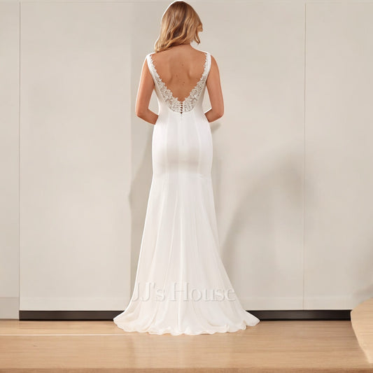 Vestido de novia Ellena estilo sirena con escote en la espalda y macrame