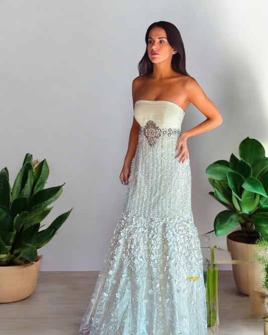 Vestido de novia Garden estilo Boho con flores 3D y aplicaciones