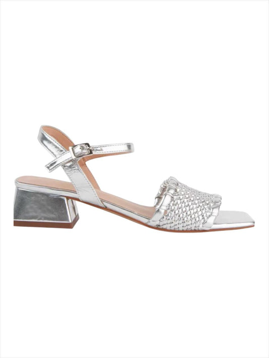 Sandalia española trenzado plata , taco 3 cms