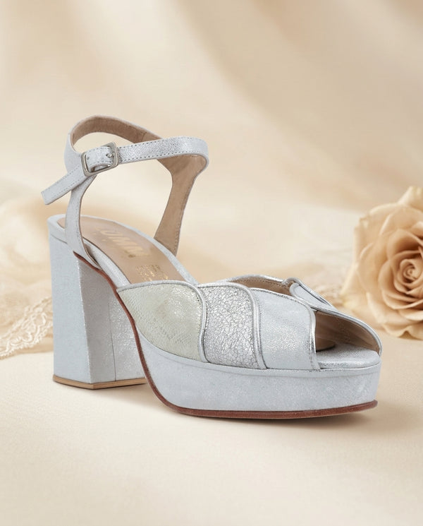 Sandalia de cuero para novia y fiesta Arenaría Plata, taco 9,5 cms y plataforma 2cms