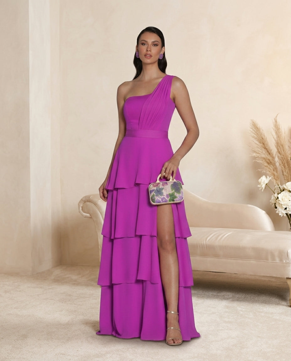 Vestido de fiesta Clarisa asimétrico y con capas