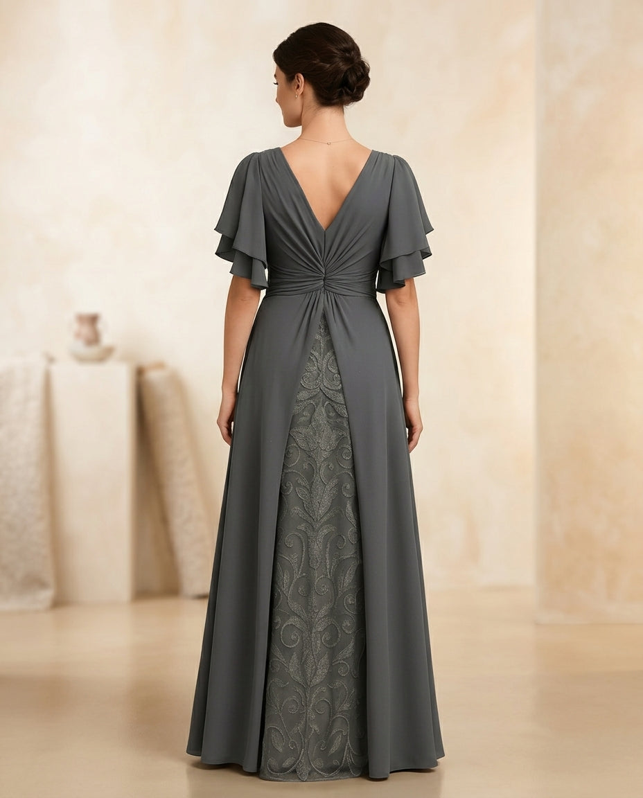 Vestido de fiesta Javi con manga campana doble y faldon  en talla 52