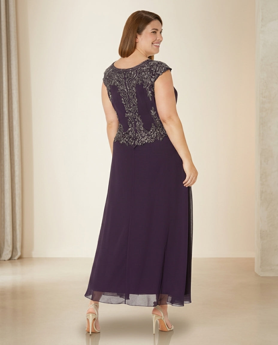 Vestido de fiesta Marilu  con sutil pedreria y brillo en talla 48