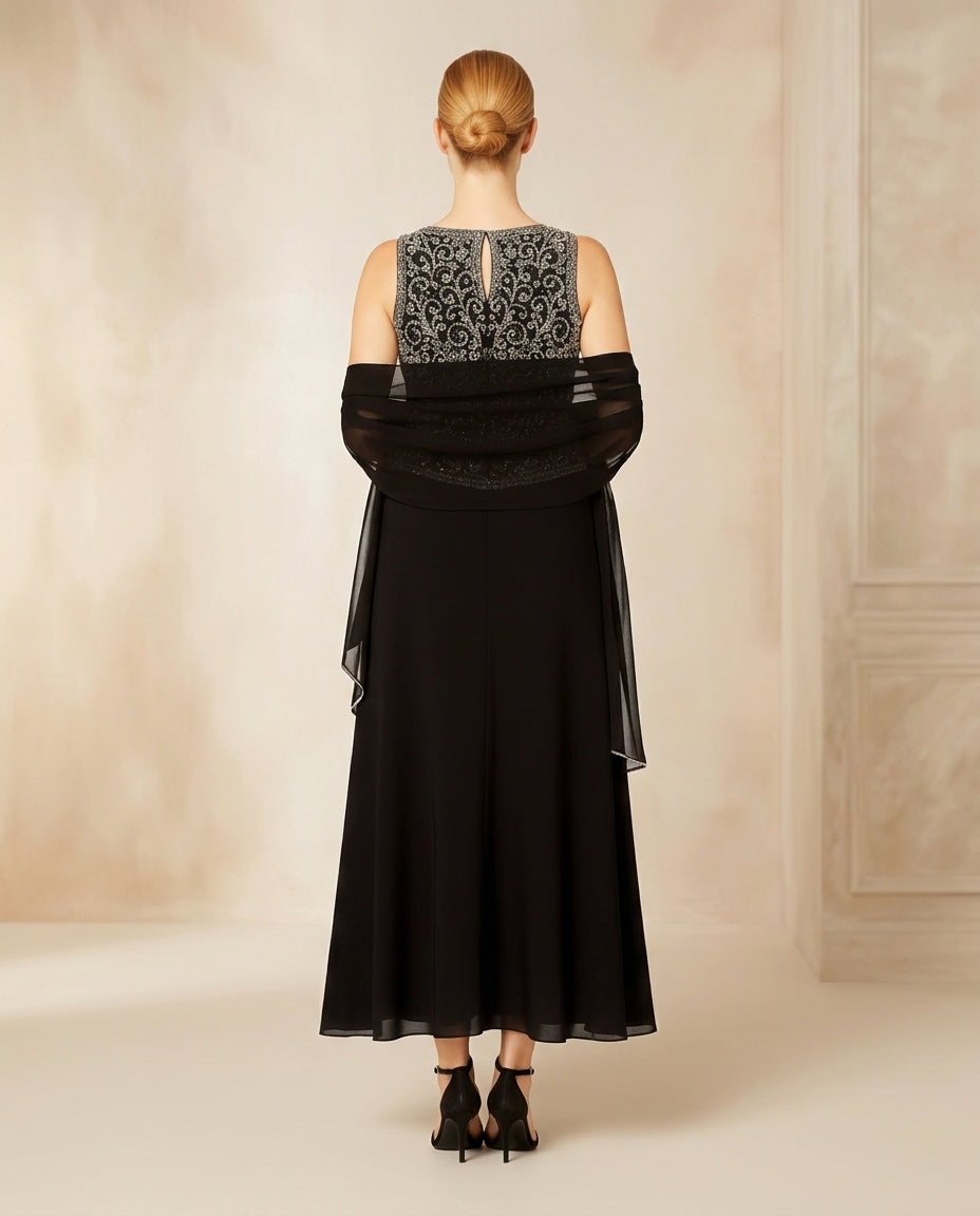 Vestido de fiesta Marinier con aplicaciones superiores en plata y dorado y falda en gasa vaporosa