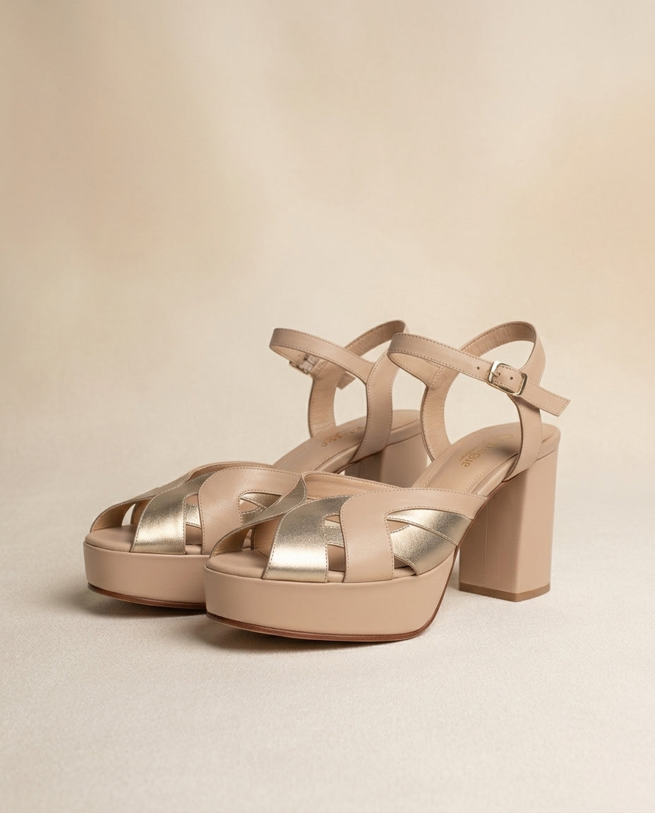 Sandalia de cuero para novia y fiesta Panal, taco 9 cms y plataforma 3 cms, procedencia Argentina