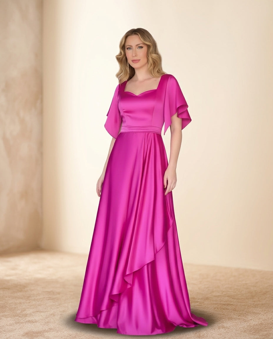 Vestido de fiesta Amanda en raso flex ,mangas y falda en capas