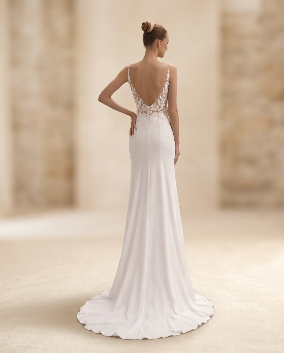 Vestido de novia Isabella sirena con encaje floral y espalda profunda