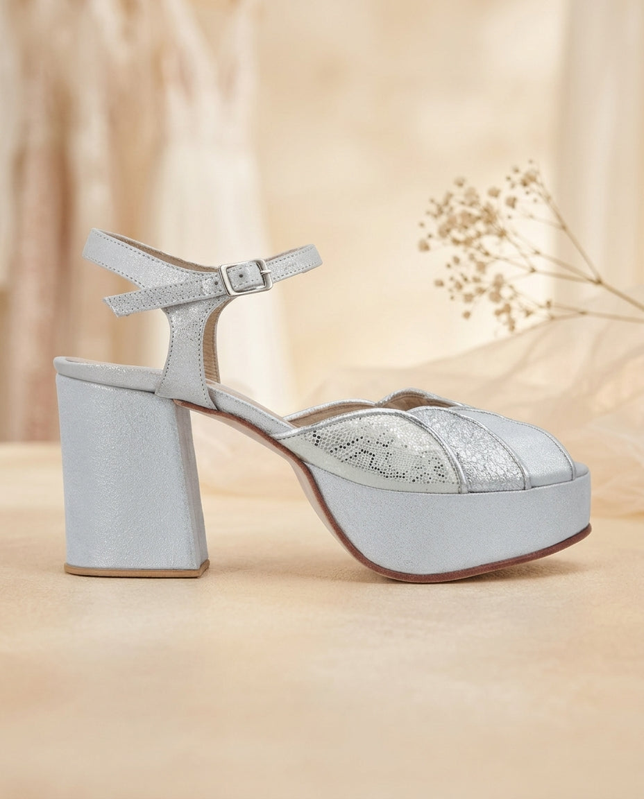 Sandalia de cuero para novia y fiesta, Arenaría calliari B taco 8 cms y plataforma de 3 cms, procedencia Argentina