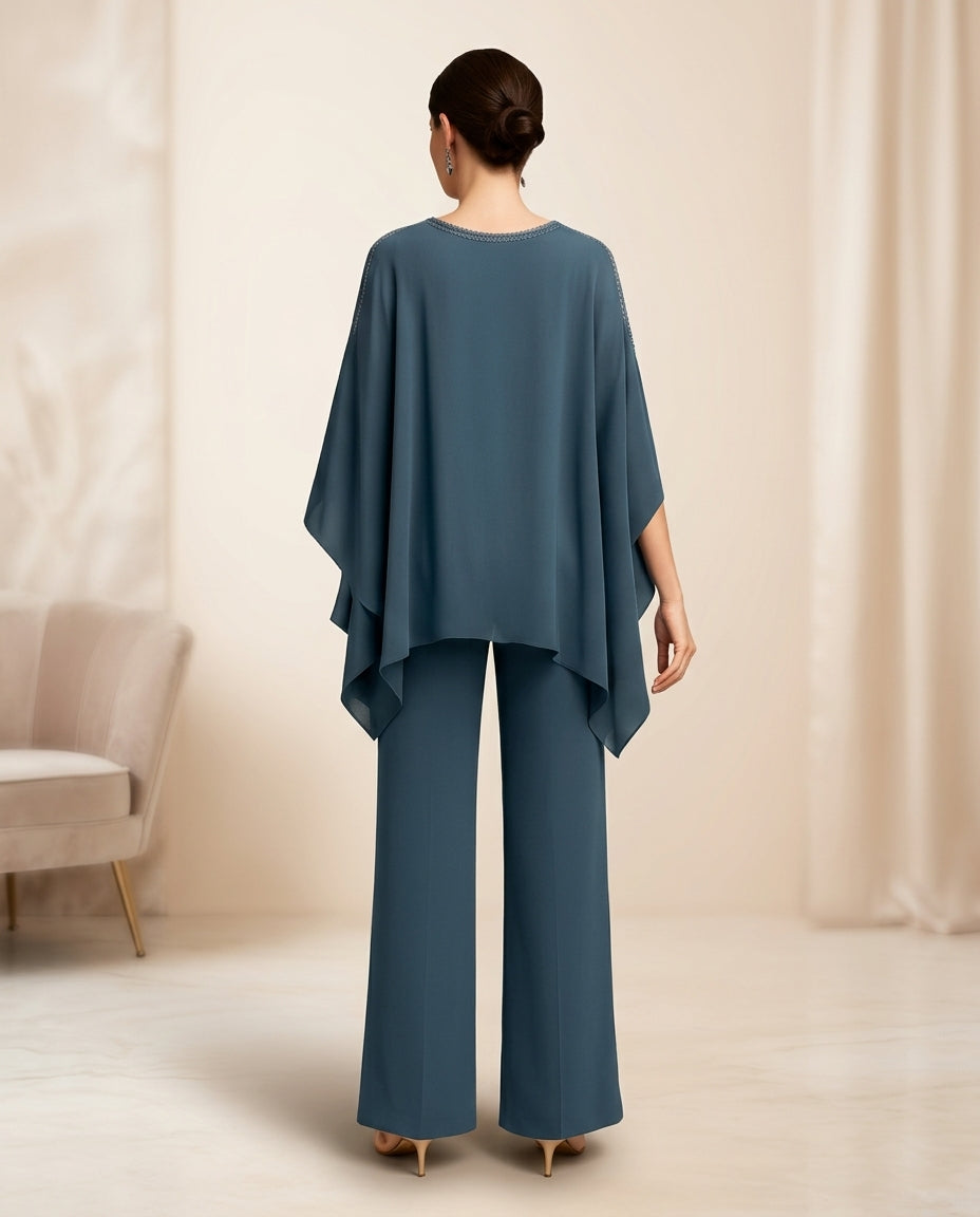 Traje de fiesta Marina en 2 piezas con aplicaciones sobre el escote