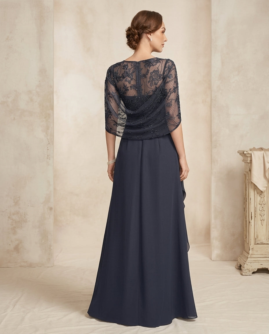 Vestido  de fiesta Marcia con manga capa , aplicaciones y encaje