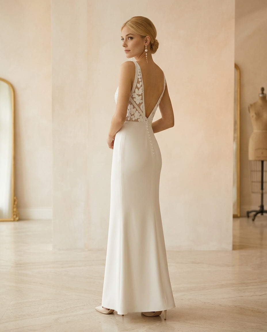 Vestido de novia Coquette en satin y macrame , estilo sirena