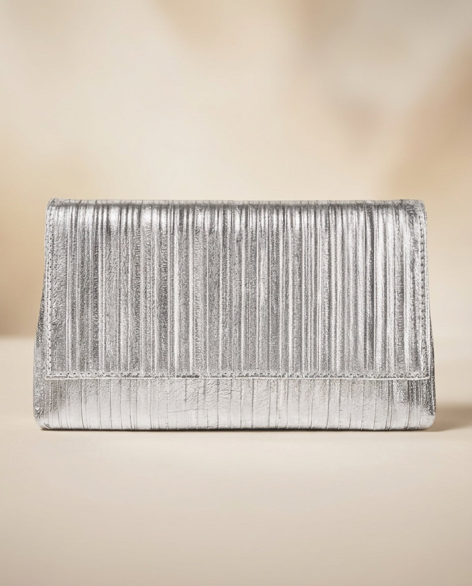 Clutch de fiesta Premium  plateado  con cadena para colgar