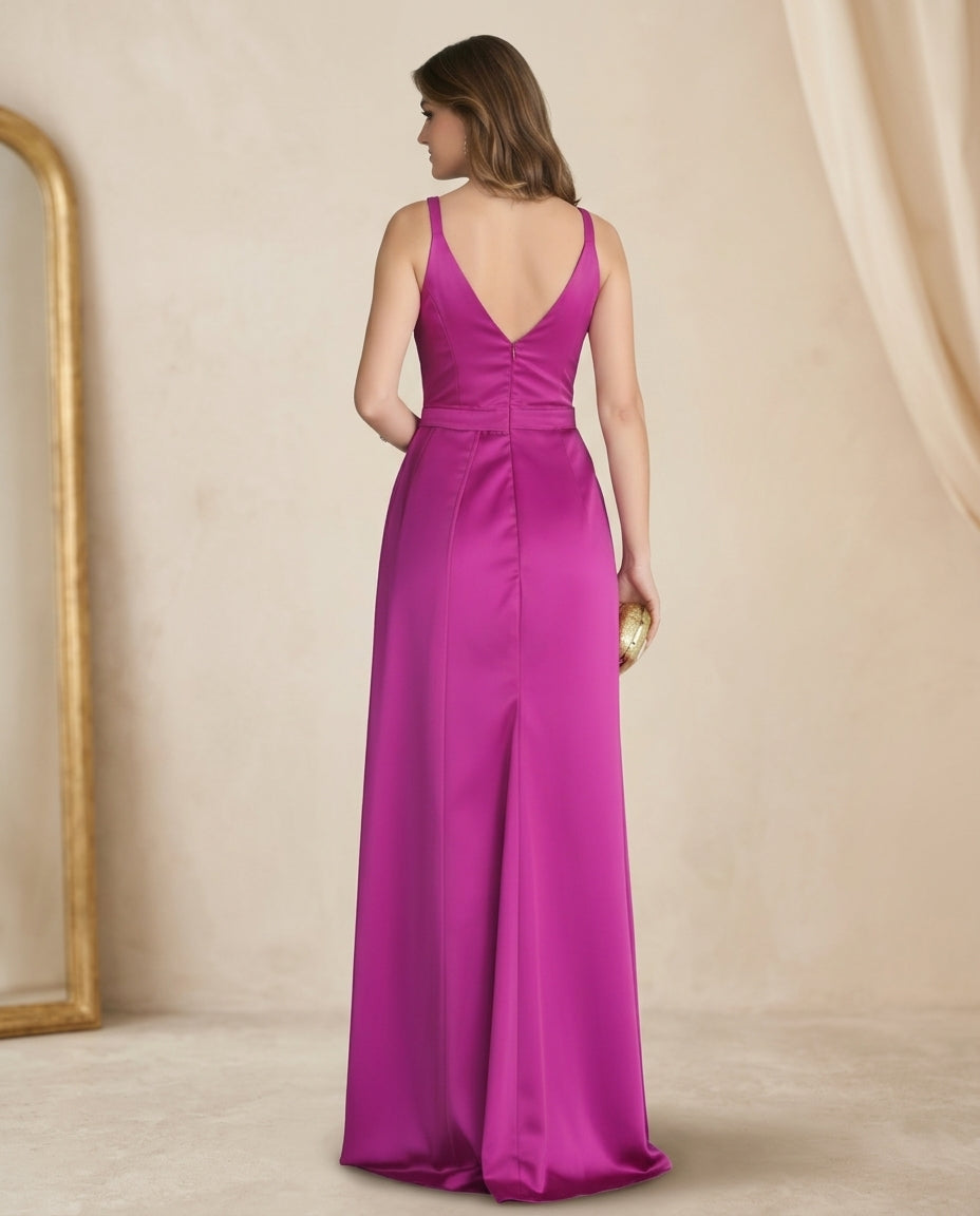 Vestido de fiesta Pauly satinado con escote v y abertura lateral