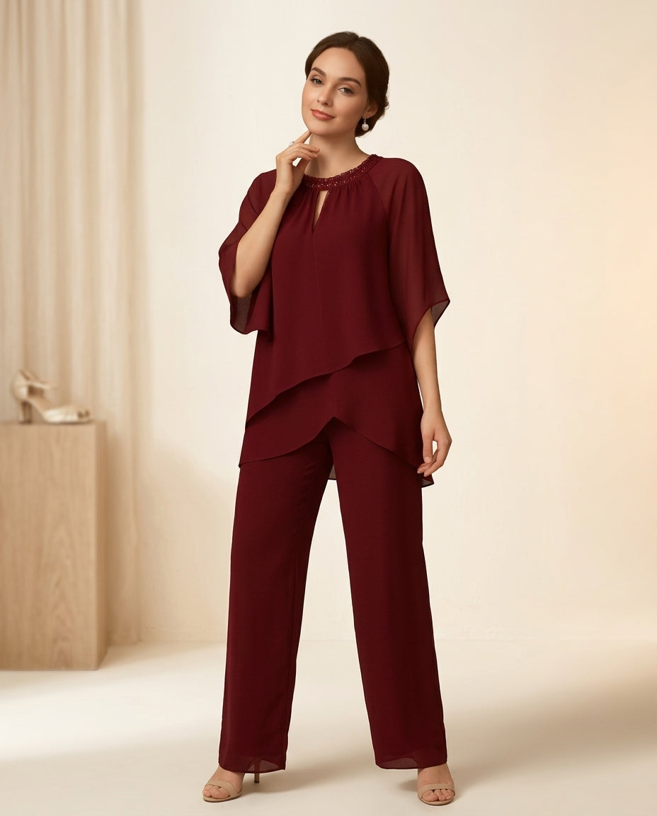 Traje de fiesta Berta  en 2 piezas con aplicaciones de pedrería en el cuello