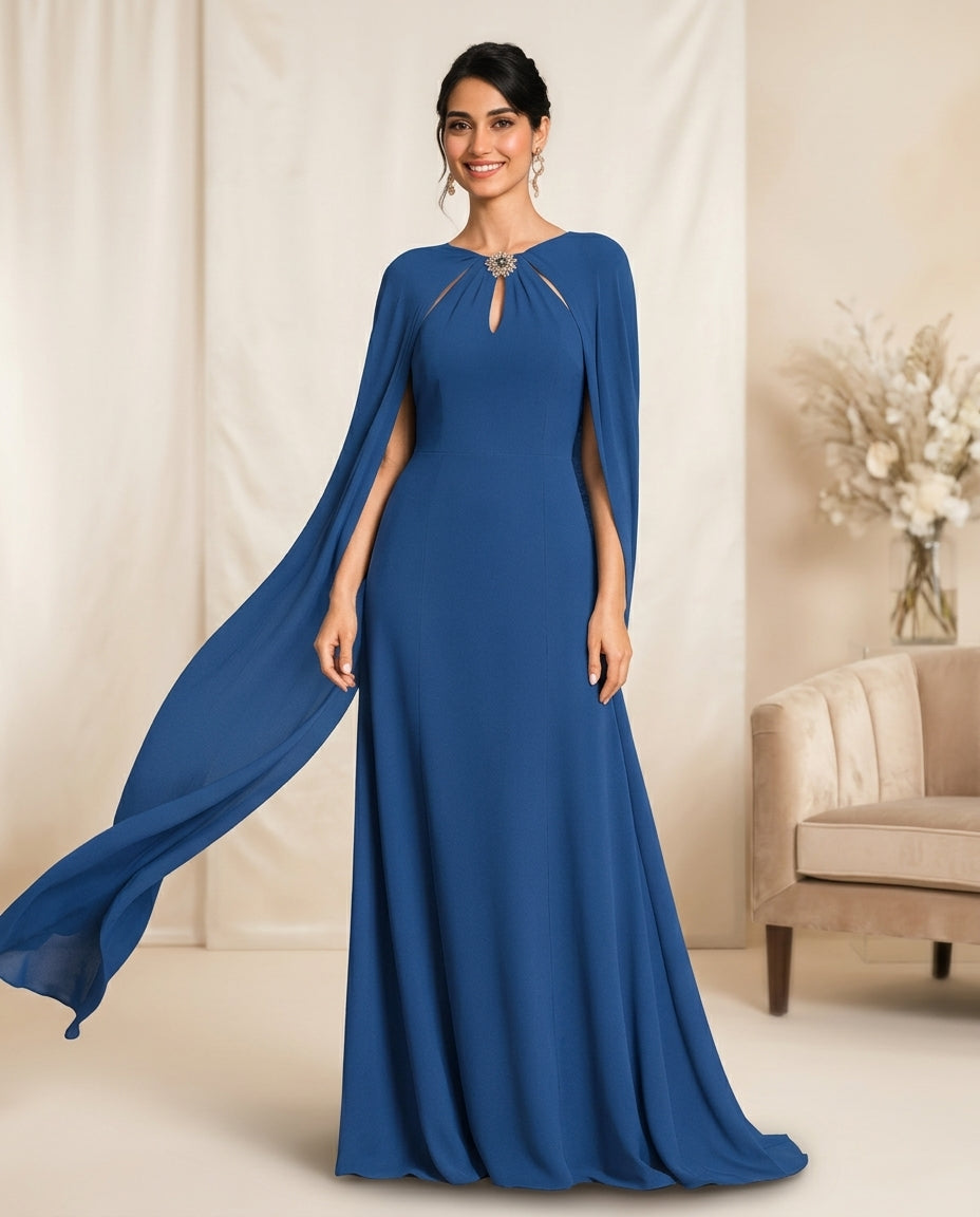 Vestido de fiesta Barbara con cuello halter ,manga ala y delicada aplicacion