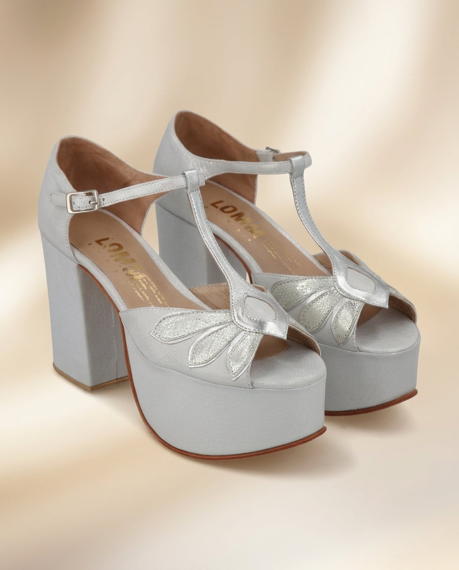 Sandalia de cuero para novia y fiesta Caléndula Calliari,Tacón 11 cms y plataforma 5,5 cms procedencia Argentina