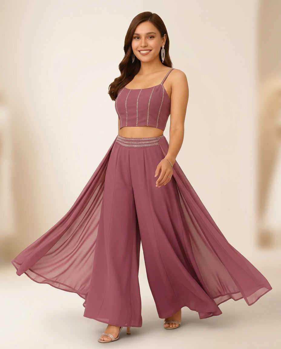 Traje de fiesta Bohemio color malva con aplicaciones y strapless