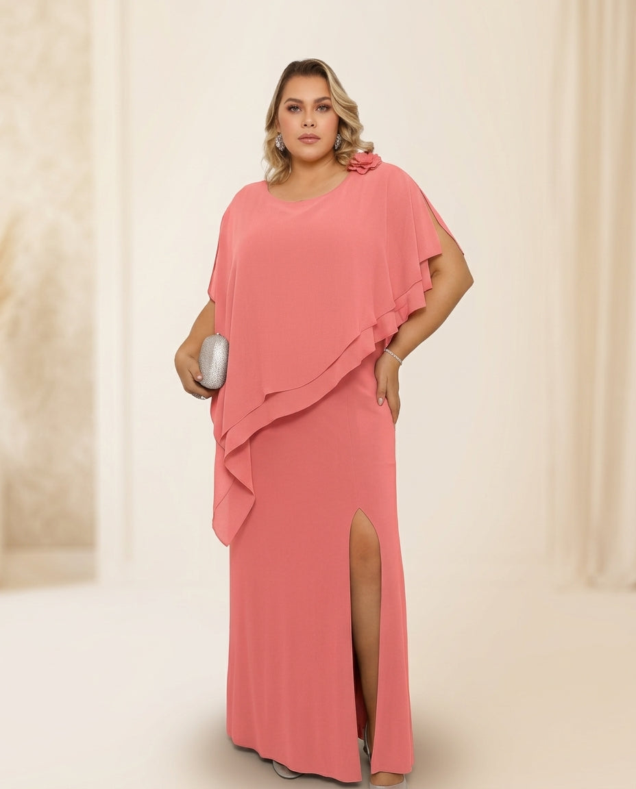 Vestido de fiesta Milena con capa y flor lateral , falda en seda fría capa en gasa