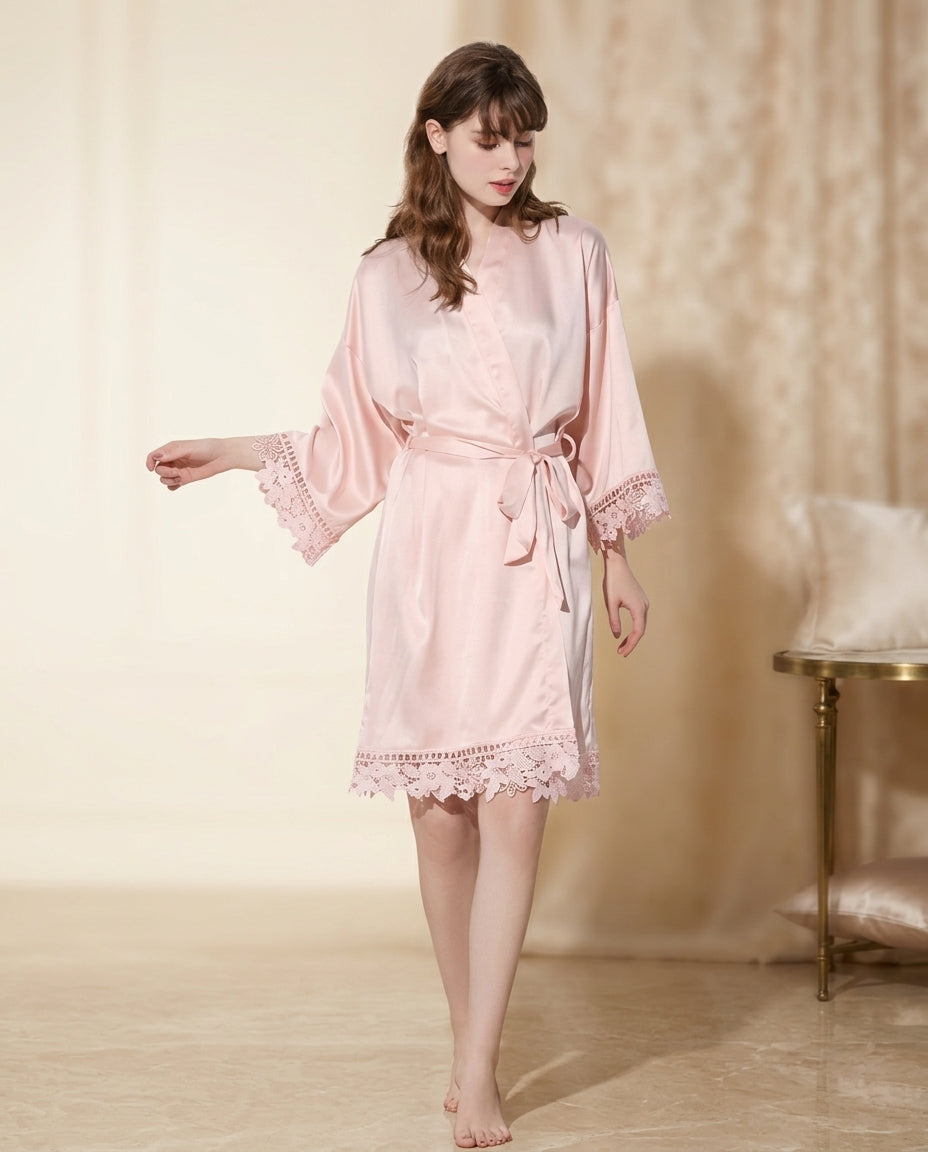 Bata de Satin con encaje personalizada o sin personalizar,fina y elegante