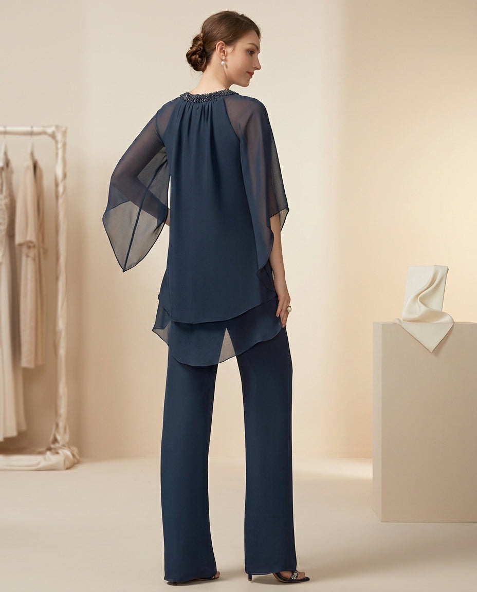 Traje de fiesta Berta  en 2 piezas con aplicaciones de pedrería en el cuello