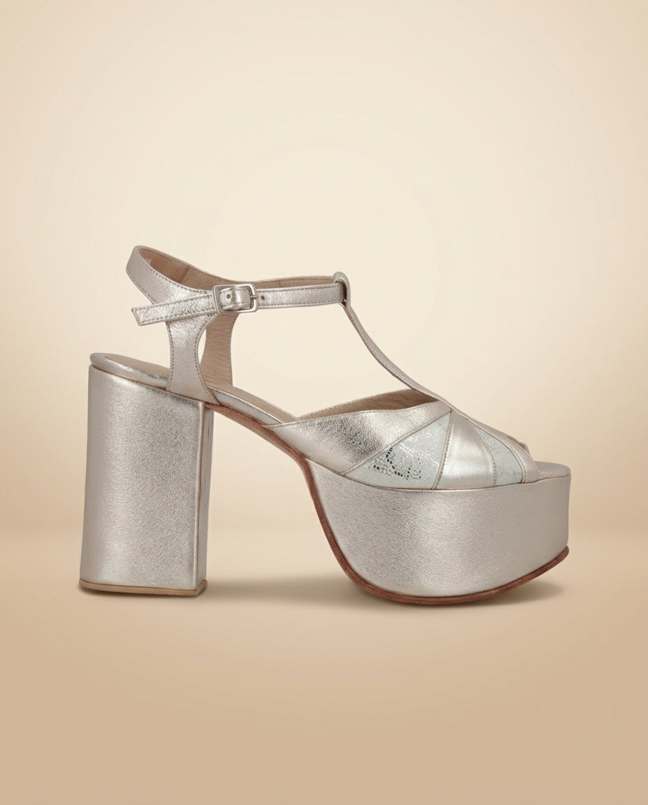 Sandalia de cuero para novia y fiesta Allium gold, taco 11 cms y plataforma 5,5 cms, procedencia Argentina
