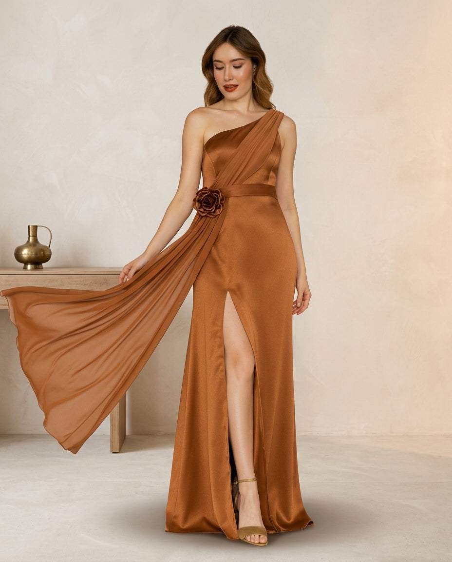 Vestido de fiesta Emma en gasa y tela satinada corte asimétrico gran versatilidad