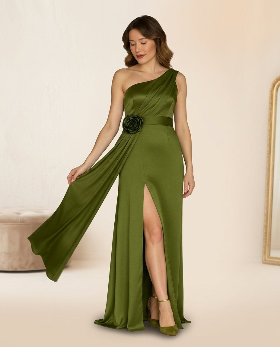 Vestido de fiesta Emma en gasa y tela satinada corte asimétrico gran versatilidad