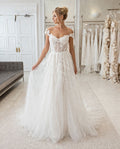 Vestido de novia Francis estilo princesa con macramé y transparencia