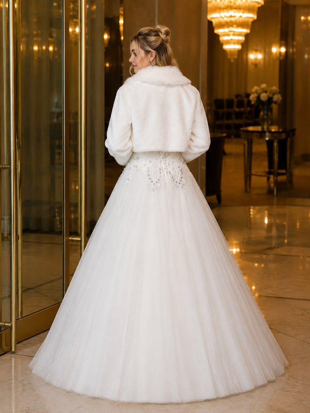 Bolero tipo piel para novia cuello alto