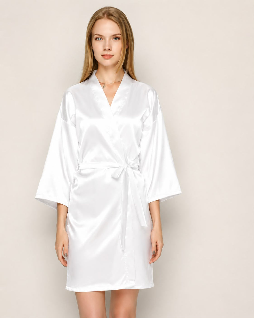 Bata de Satin Kimono  personalizada o sin personalizar,fina y elegante