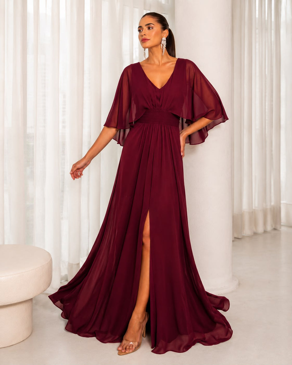 Vestido de fiesta Clarita con manga capa