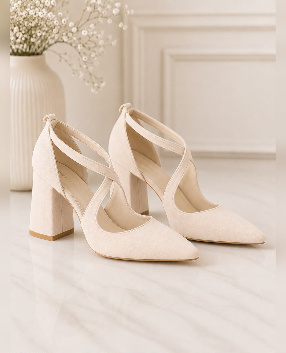 Zapato para novia y fiesta  Ragazza en terciopelo velvet taco 7 cms color nude elegancia atemporal