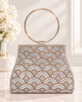 Bolso de fiesta Diamante curvy en tono dorados y aplicaciones plata
