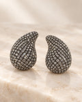 Aros plateados Bath forma gota con brillo sutil