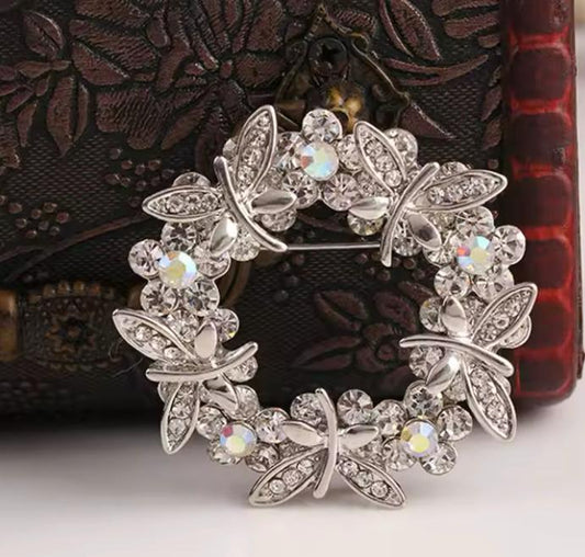 Prendedor Swan en cristal Swarovski para
