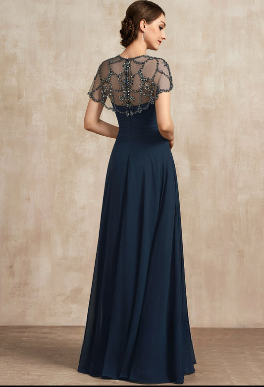VESTIDO DE FIESTA ANNY CON APLICACIONES BORDADAS EN HOMBROS Y MANGAS