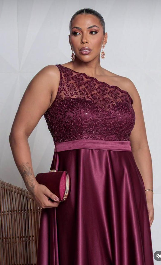 Vestido de fiesta Anastasia asimétrico en encaje y brillo sutil