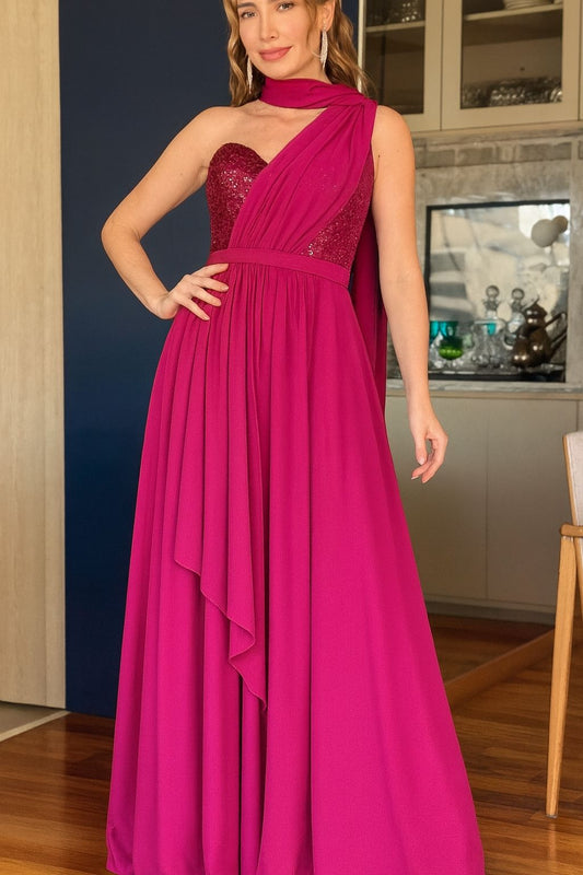 Vestido de fiesta Carolina asimétrico y con alita aplicación de brillo sutil